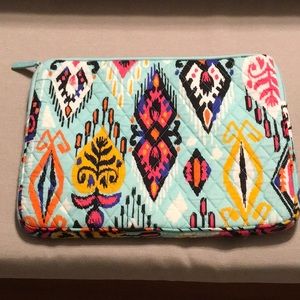 Vera Bradley Pablo Tablet/Laptop Case - Gently Used